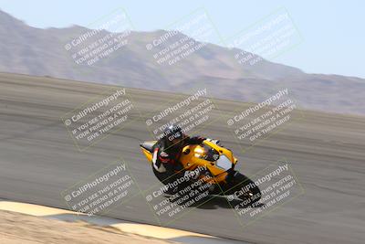 media/Apr-10-2022-SoCal Trackdays (Sun) [[f104b12566]]/Bowl (11am)/